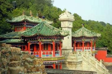 Le Palais d'été.  Localisé à Pékin, ce palais est une ancienne résidence impériale. Photo chine.in