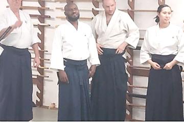 Le nouvel instructeur d'Aïkido pour l'Afrique Dady Lutaladio Kiese (2ème à partir de la gauche). 