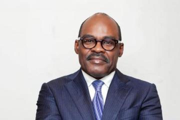 Le-ministre-des-Finances-honoraire-Nicolas-Kazadi.jpg