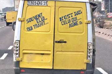 Souvent celui qui trahit 