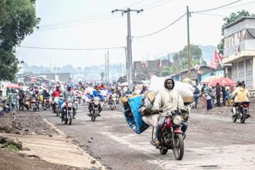 La flambée de violence a poussé des milliers de personnes déjà déplacées par l'insécurité à Goma à fuir la ville.