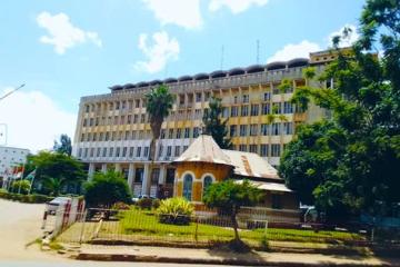 Le bâtiment de la mairie de la ville de Lubumbashi.