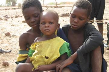 Vue des enfants sinistrés au Sahel.
