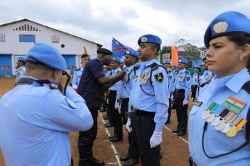 185 policiers