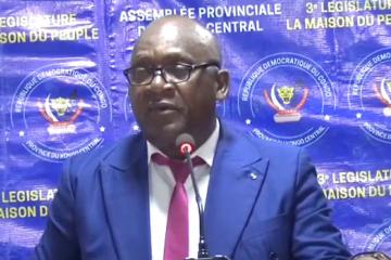 Le député provincial Daniel Wasi alerte sur le mauvais état des routes du territoire. Photo droits tiers