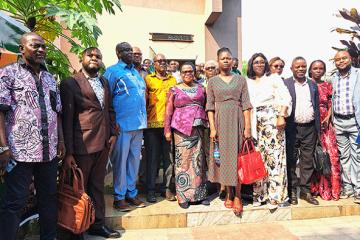Vue des participants à la conférence sur le manioc à l'Unikin. 