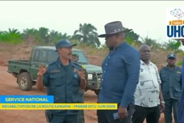 Le Commandant du Service national, le général Kasongo Kabwit, inspectant la route Kanyama-Mwene-Ditu.PHOTO droits tiers