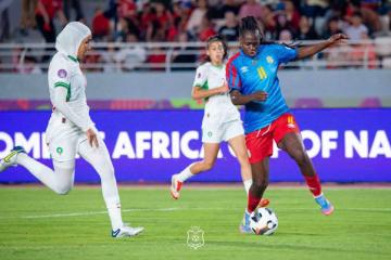 Vue d'une phase de jeu RDC-Maroc.  