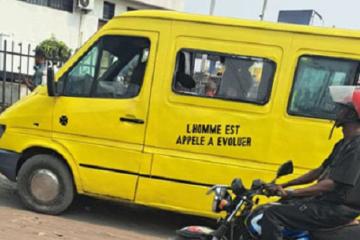 L'homme est