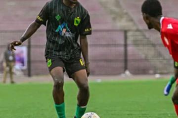 Play-offs /Linafoot