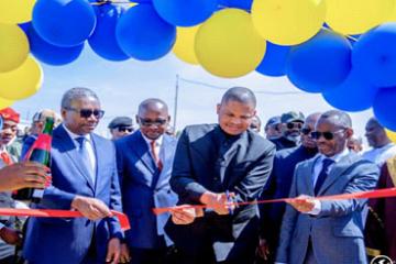 Inauguration  de six 