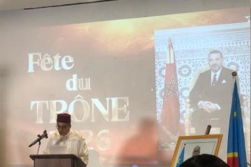 L'ambassadeur Rachid Agassim prononçant son discours à l'occasion du 27ème  anniversaire de la Glorieuse Fête du Trône. Photo droits tiers