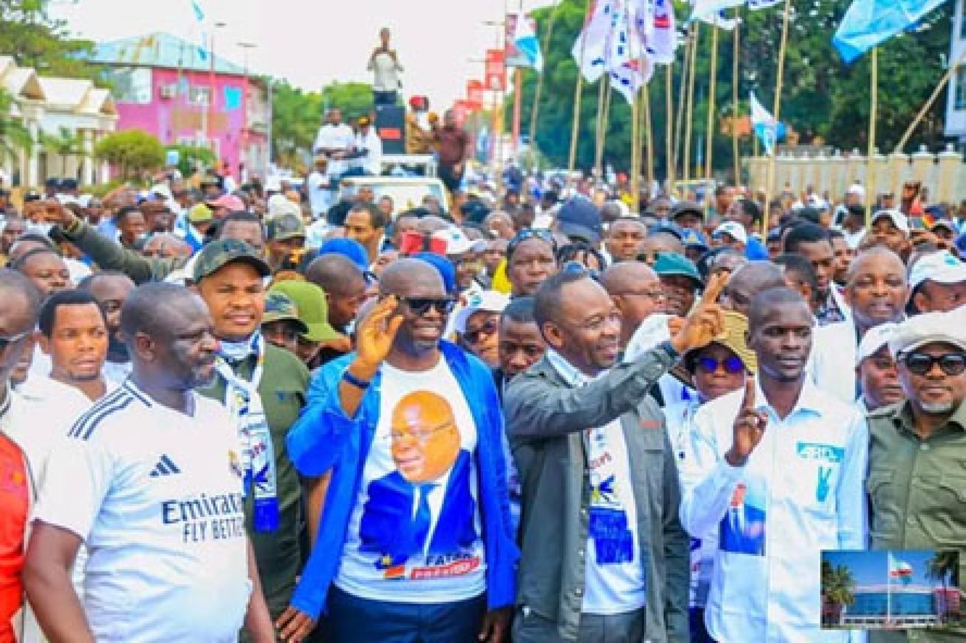 Le Gouverneur Kyabula déterminé à mobiliser la population de sa province contre l'agression rwandaise. Photo droits tiers