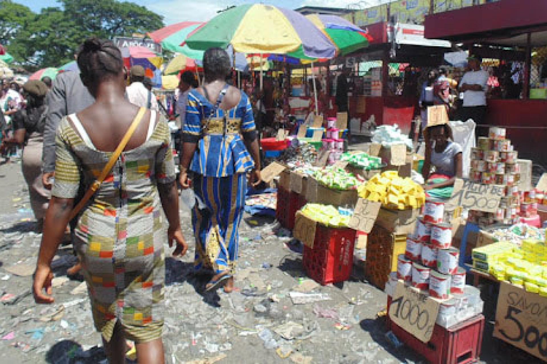 Une vue du Marché central de Kinshasa. 