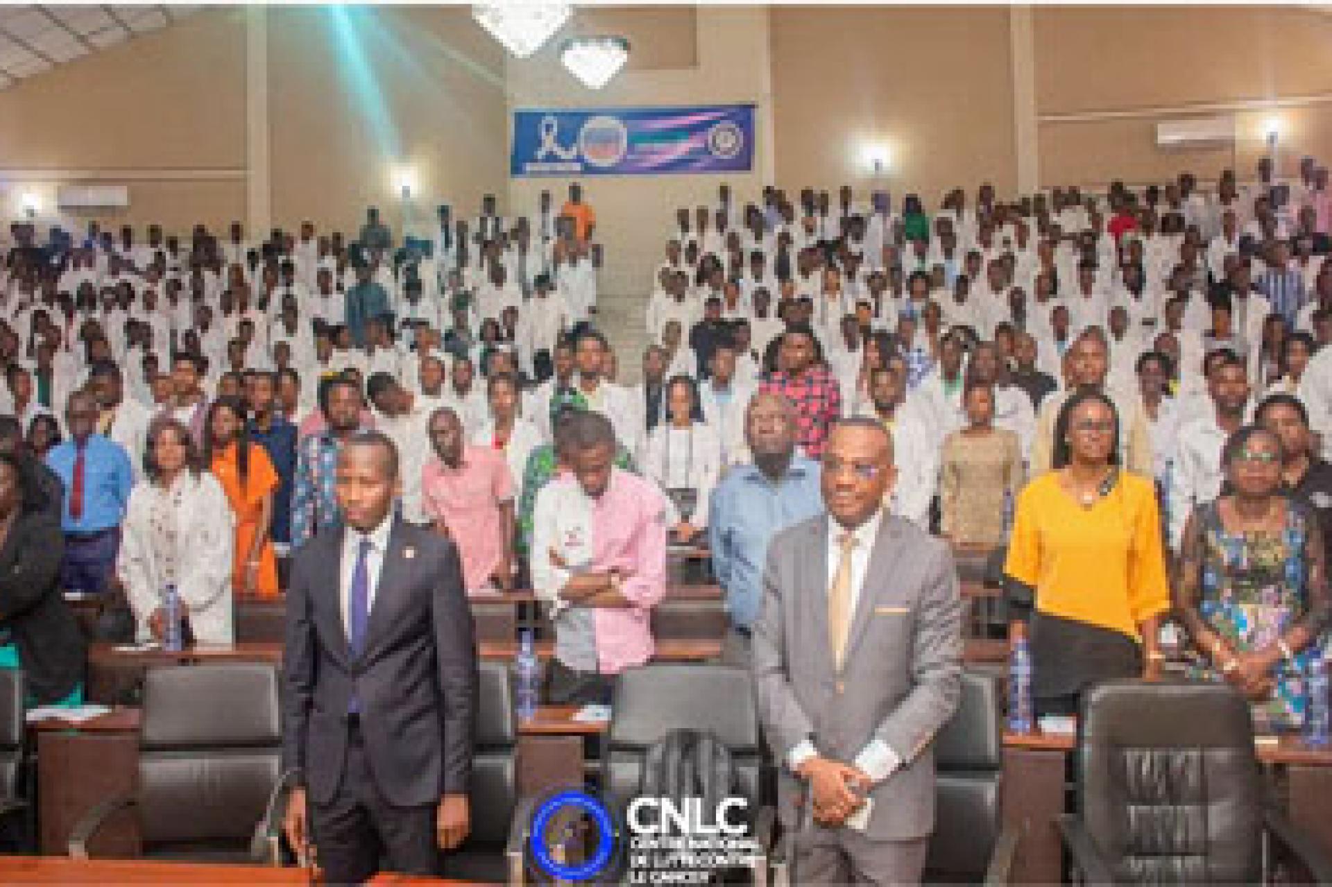 Le Dr Lebwaze appelle les futurs médecins à se spécialiser dans les maladies comme le cancer. Photo Droits tiers