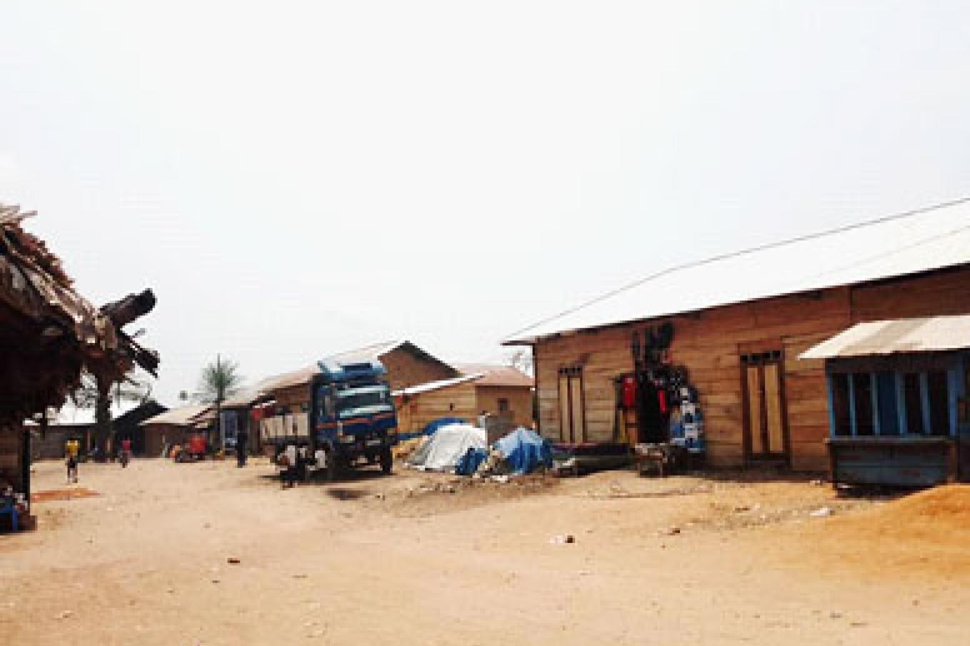 Village Valubu après attaque.