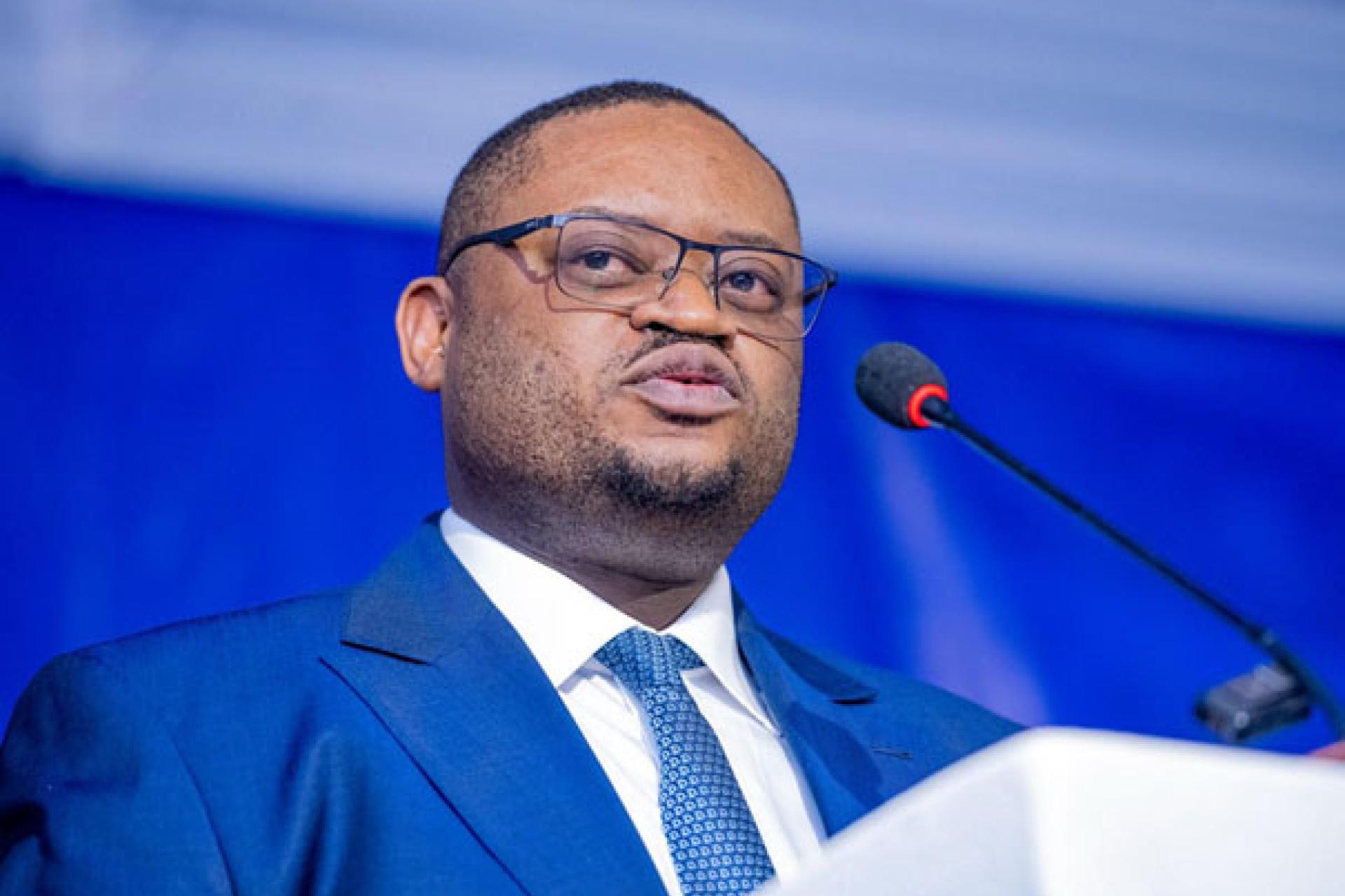 Doudou Fwamba, ministre des  Finances. Photo droits tiers