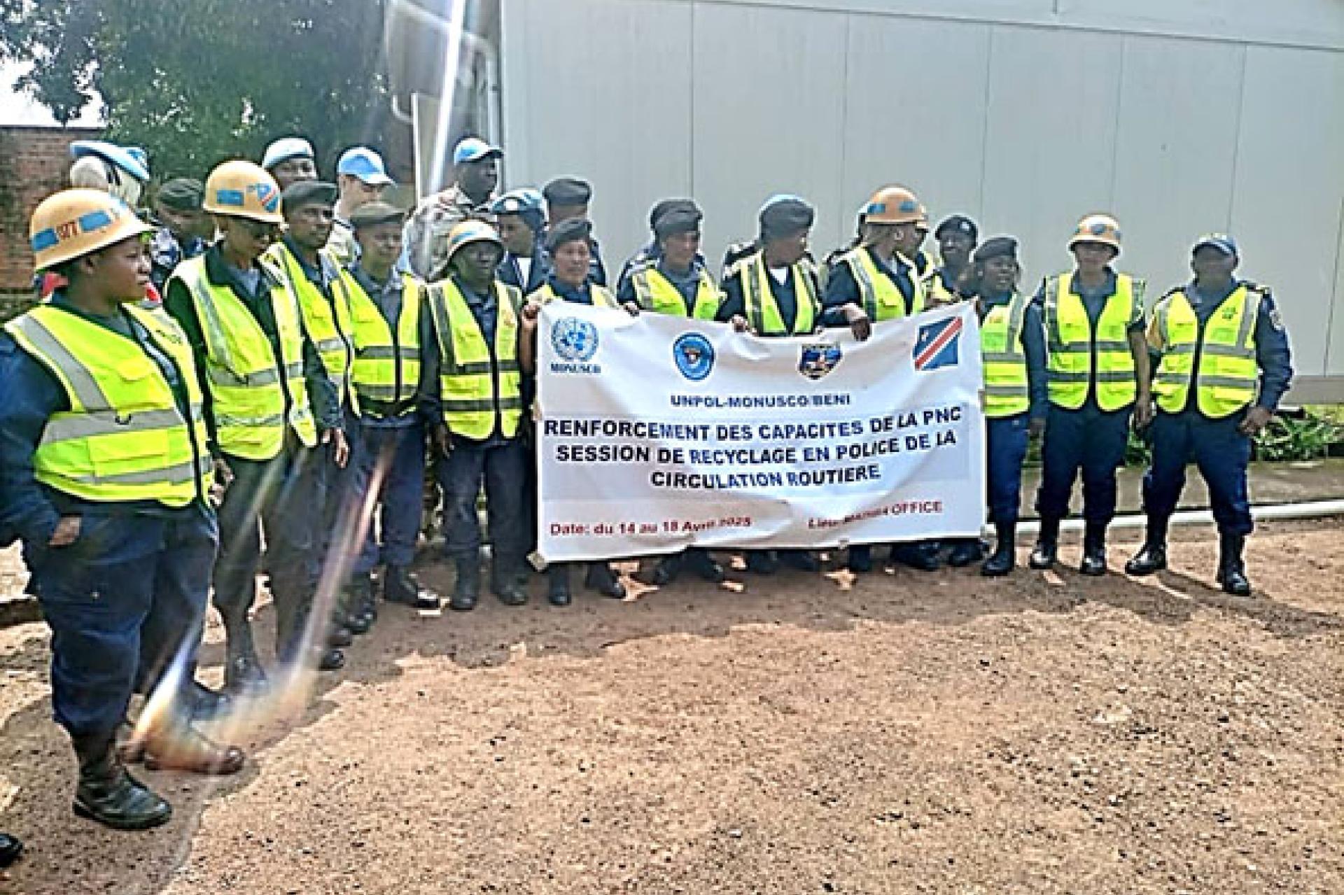 Le groupe de policiers formés par la Monusco.
