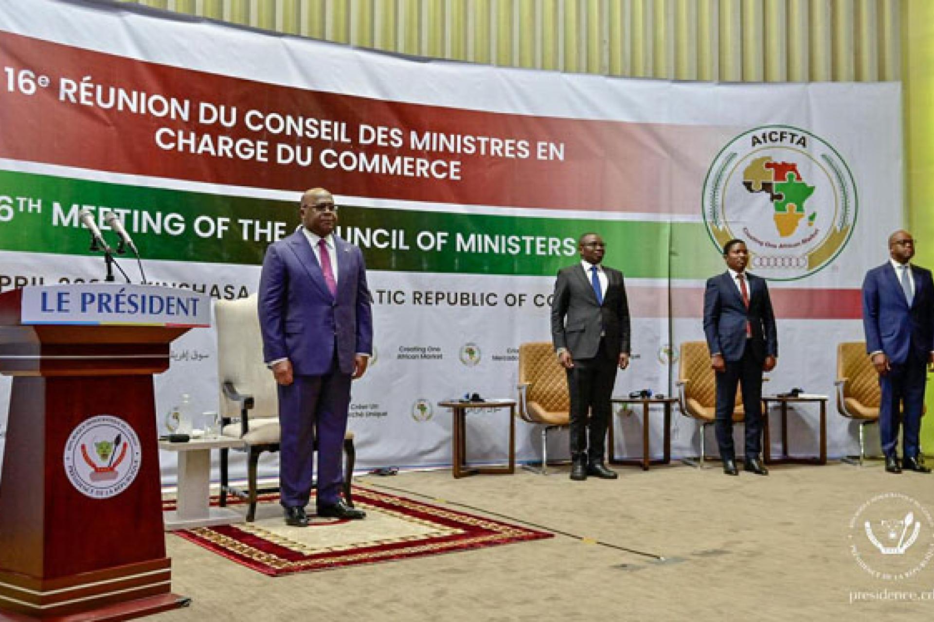  Tshisekedi exhorte les nations africaines à l'unité pour assurer le succès du ZLECAF.