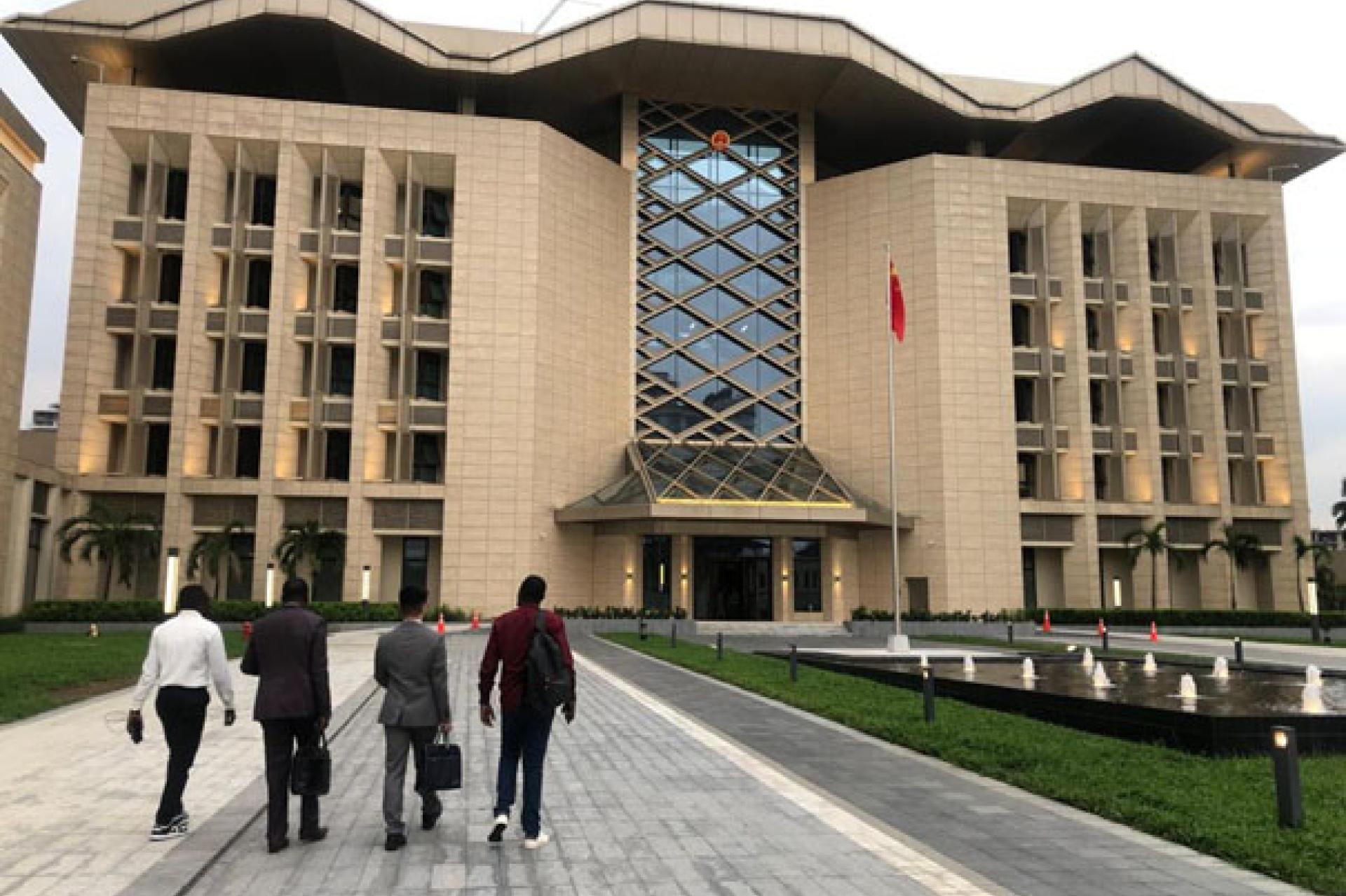 Une vue du nouveau bâtiment abritant l'ambassade de Chine.