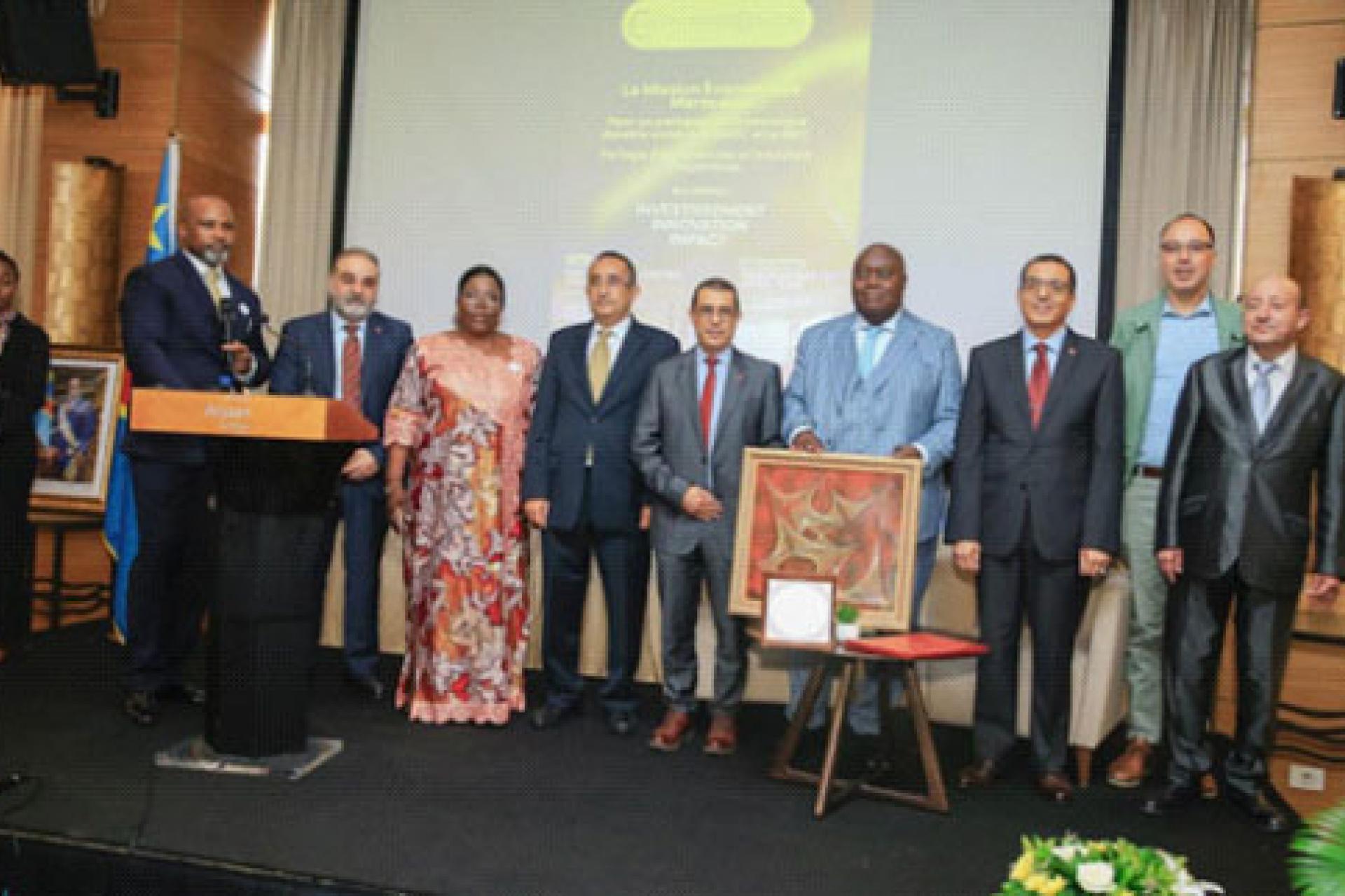 La délégation marocaine a tenu également une séance de travail fructueuse avec M. Mohamed Squalli le Directeur Général de BMCE Bank of Africa. PHOTO droits tiers