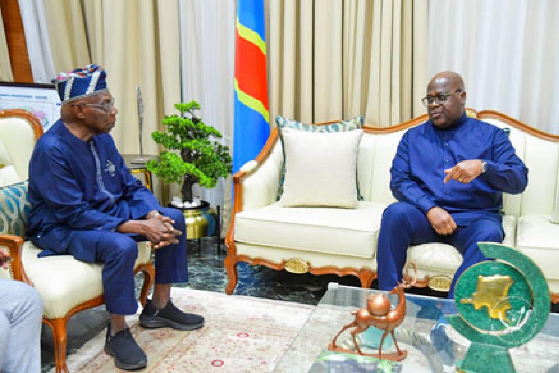 Le président Félix Tshisekedi et l'ancien président nigérian Olusegun Obasanjo. Photo cellcom présidence