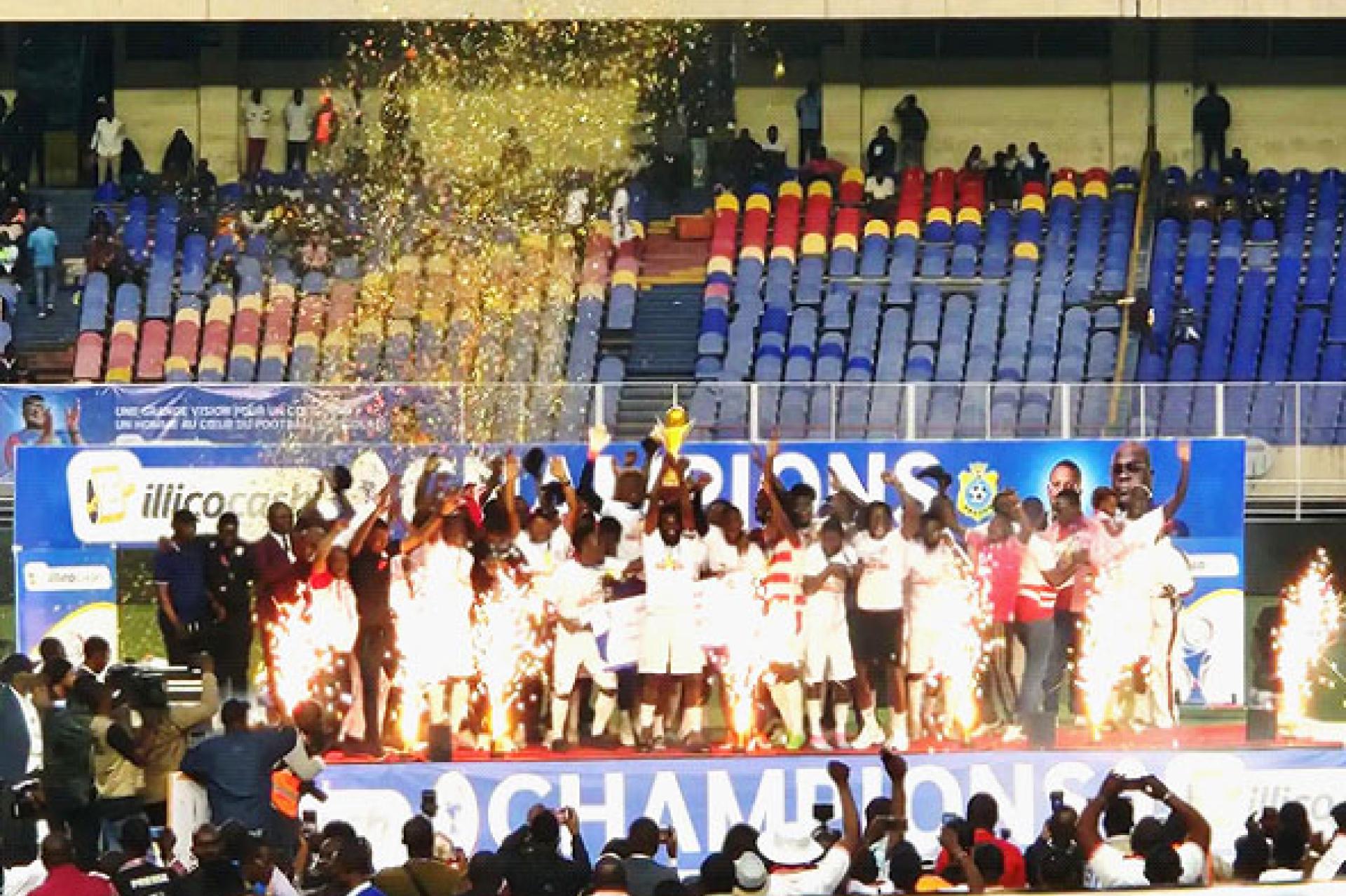 Historique ! L'AS Simba de Kolwezi soulève la Coupe du Congo 2025 au stade des Martyrs dimanche 20 juillet. Photo droits tiers