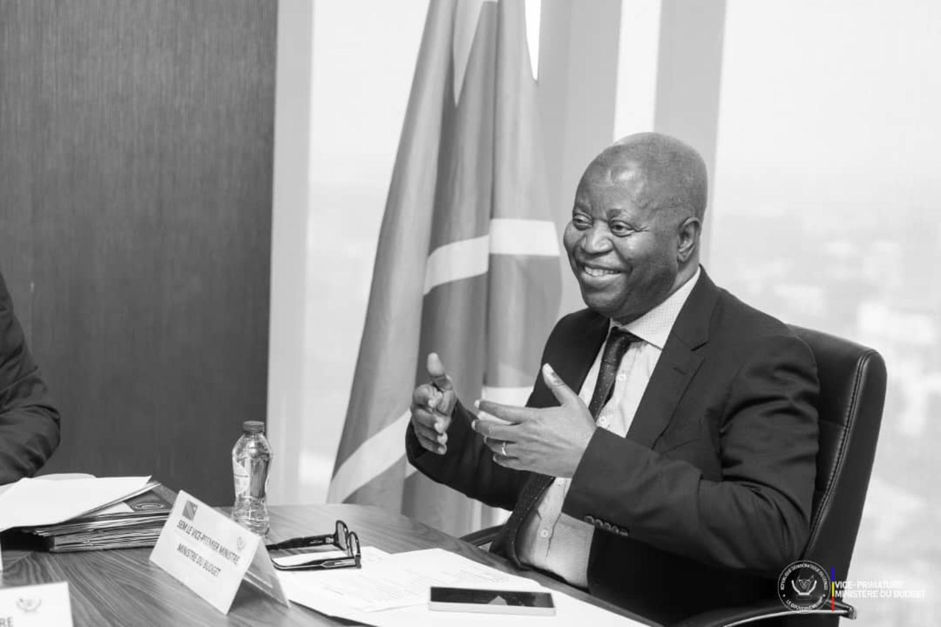 Le Vice-premier ministre en charge du Budget, Adolphe Muzito,