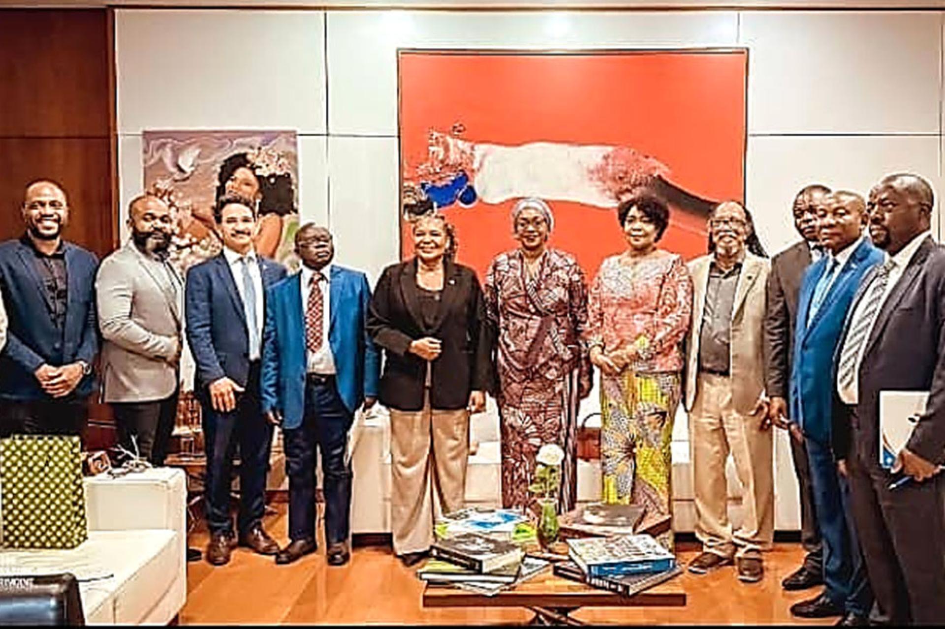 Les deux parties (RDC-Brésil) lors de leurs échanges sur des pistes de collaboration.  Photo droits tiers 