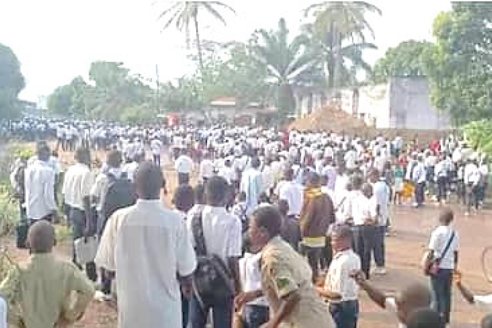 Bagarre entre deux écoles de Ngandajika dans la province de Lomami. Photo Droits tiers