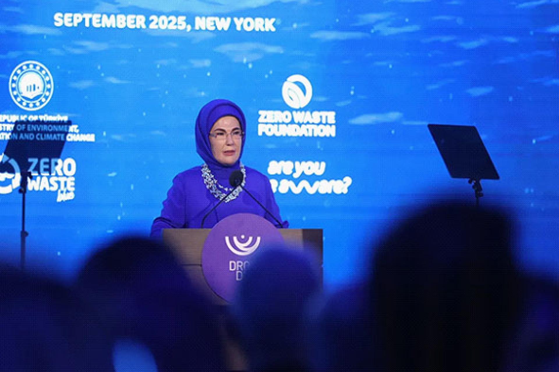 Deux ans de génocide