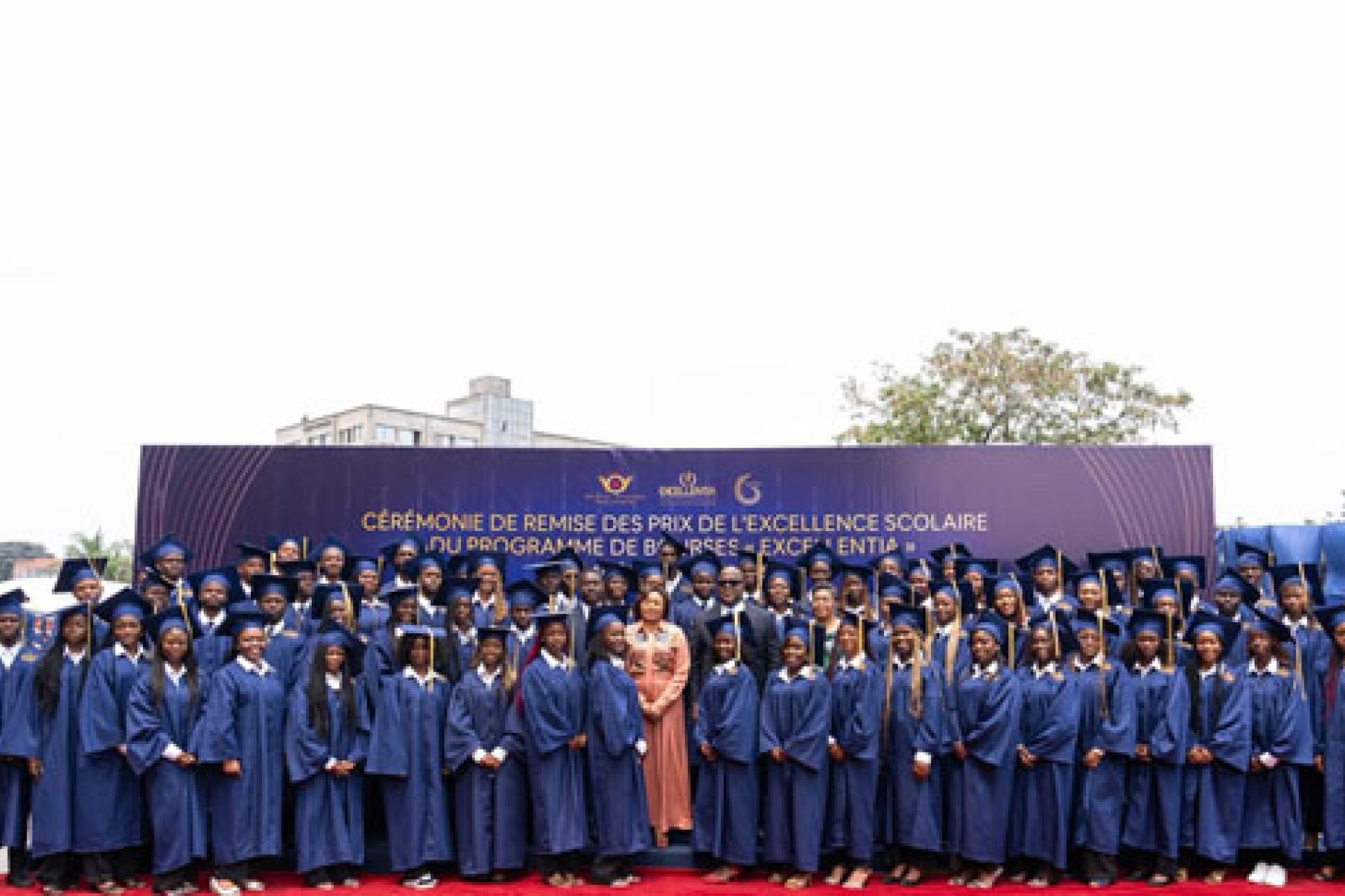 Excellentia boursiers et couple présidentiel