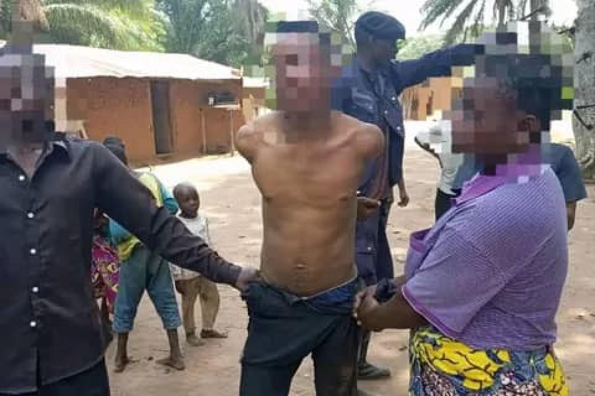 Le présumé voleur qui sème terreur dans le territoire de Demba aux arrêts. Photo droits tiers