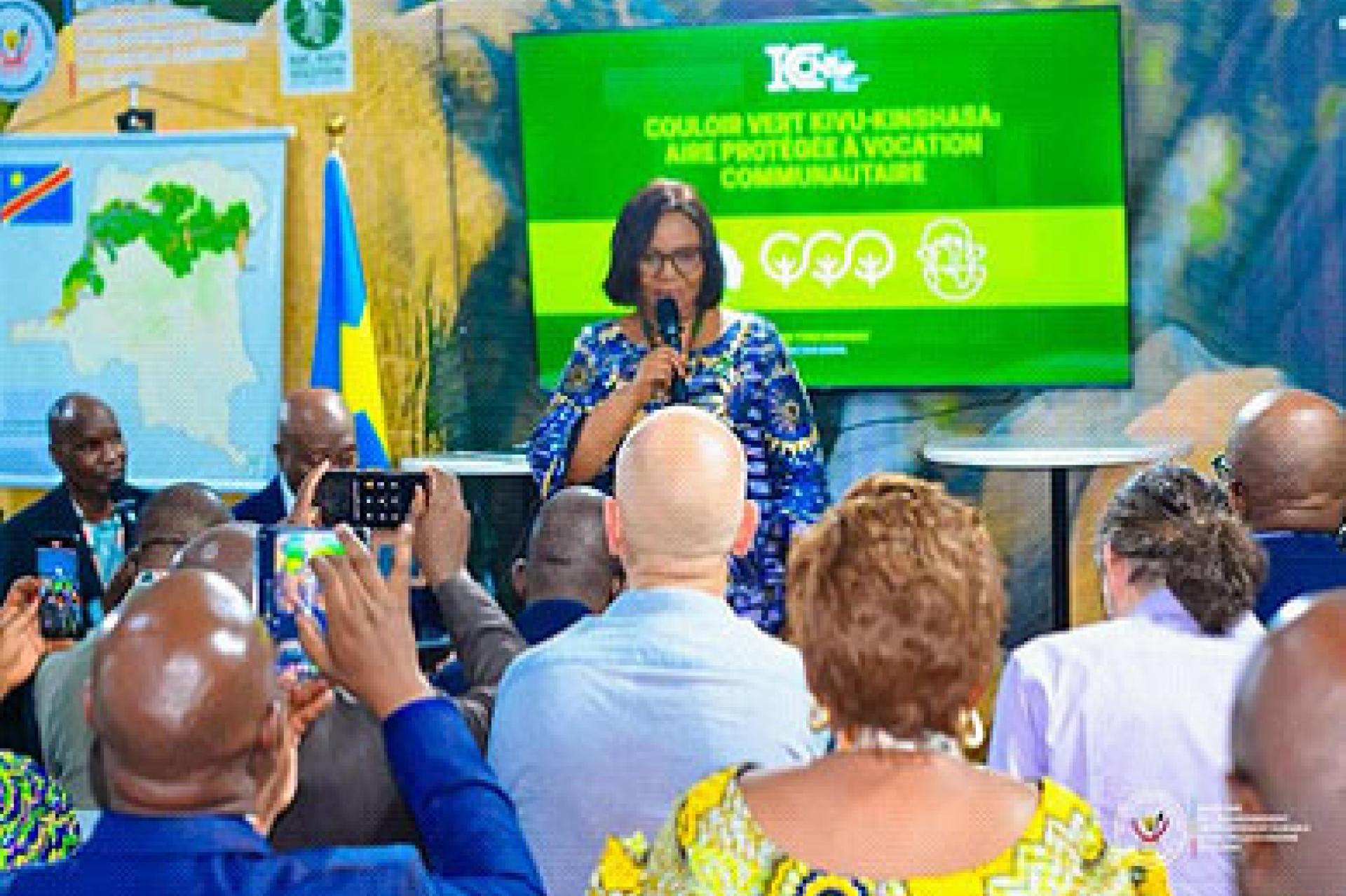 Présentation du couloir vert Kivu-Kinshasa à Belem à la Cop 30.  Photo droits tiers