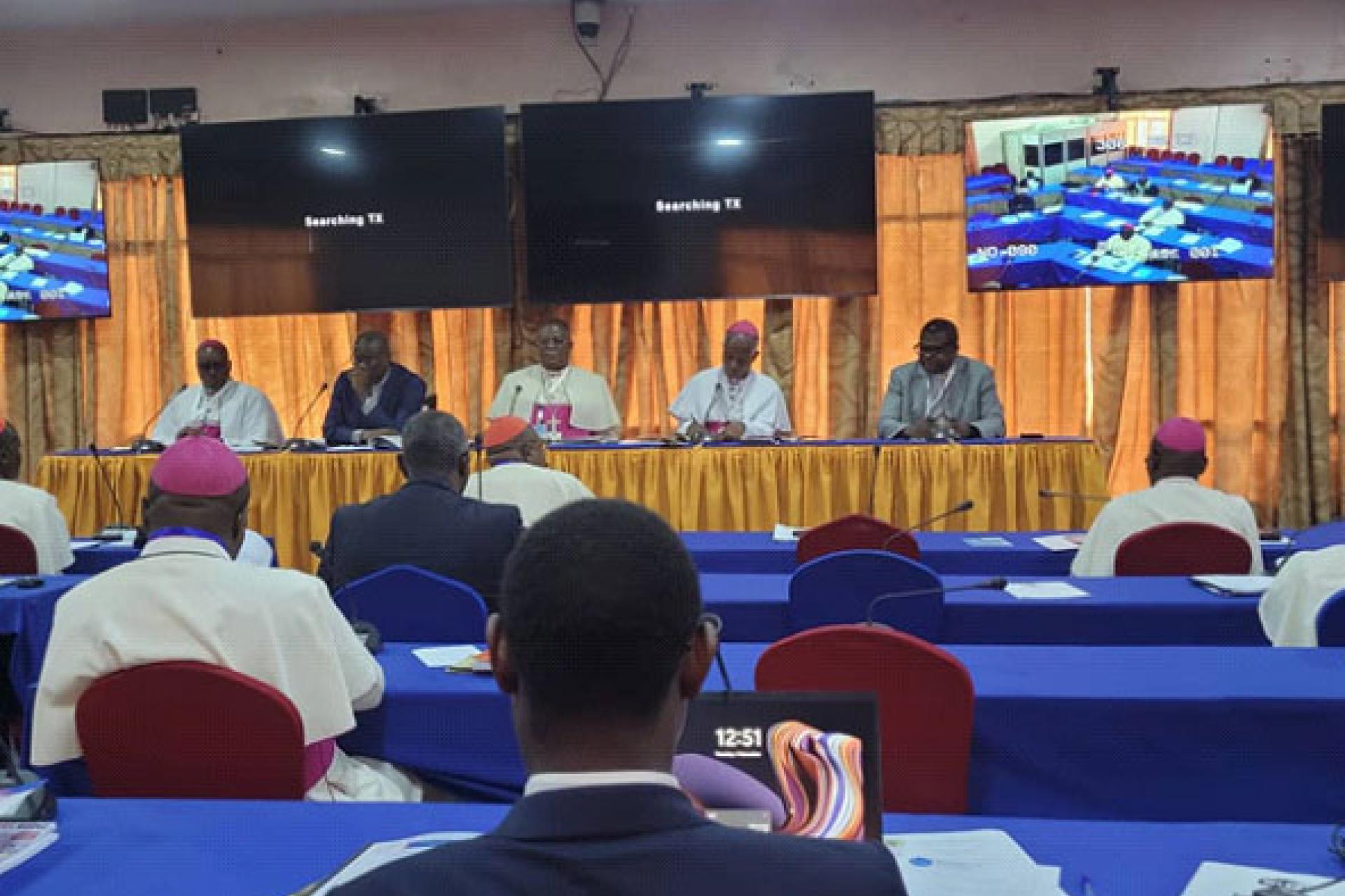 Les évêques catholiques