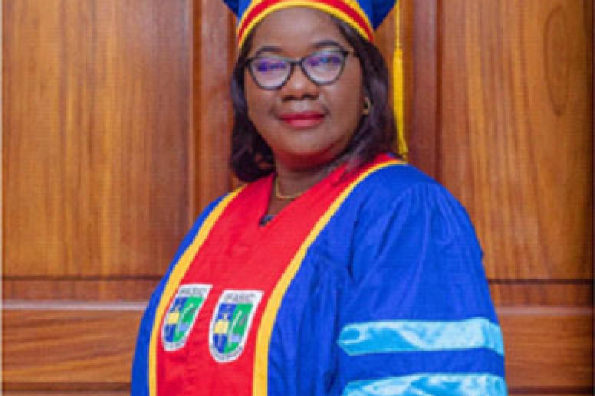 Pr  Espérance Bayedila 