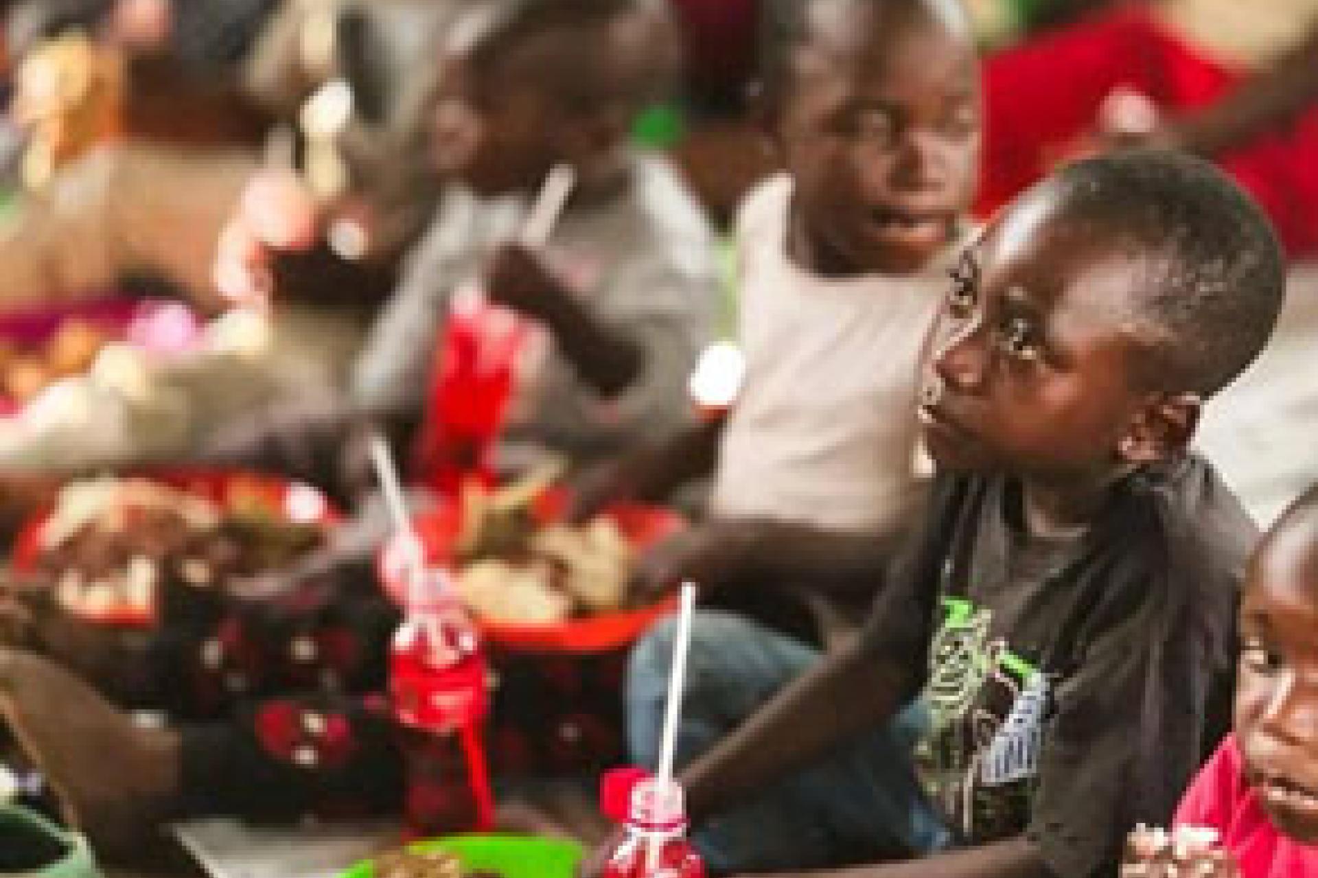 Quelques enfants orphelins à Goma, le jour de Noël. 