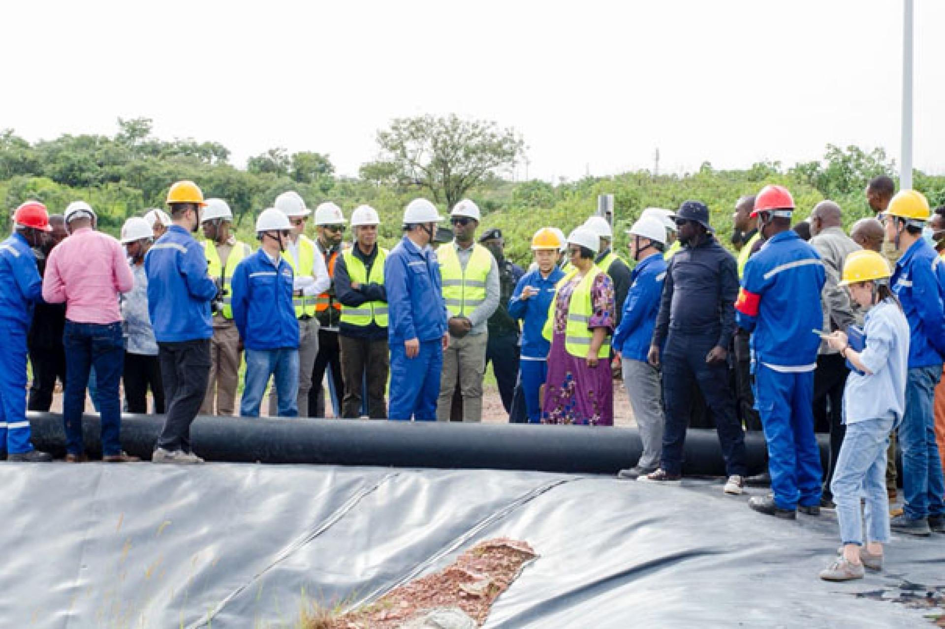 Une vue de la délégation lors de la rencontre avec les responsables des entreprises minières.  Photo droits tiers