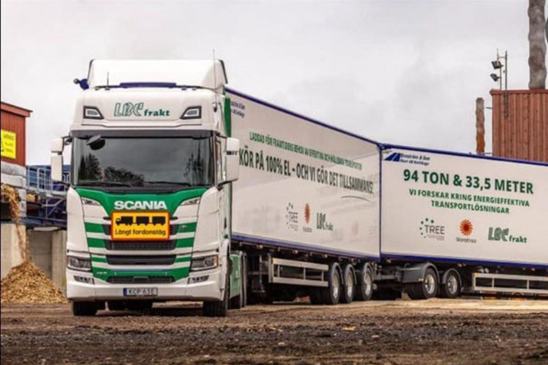 Véhicules avec conteneurs