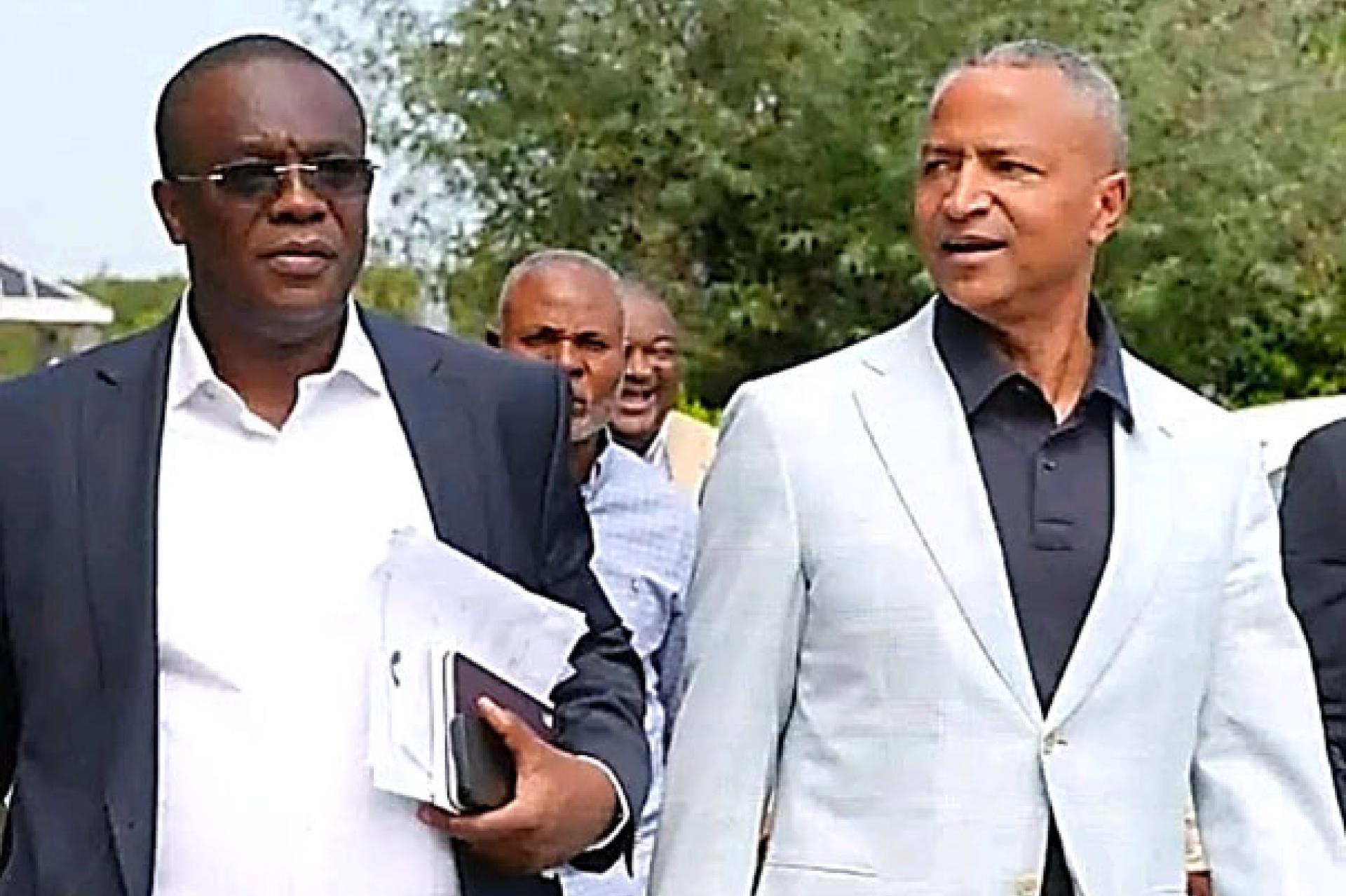 Hervé 	Diakiese Kyungu et Moïse Katumbi Chapwe. 